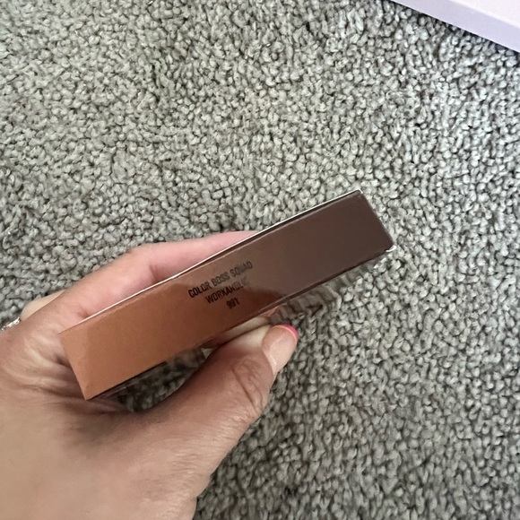 Color Boss Squad Eyeshadow in Workaholic - Picture 4 of 4